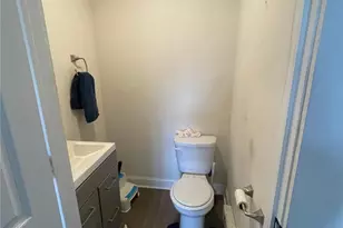 1316 Ferry St, Easton, PA 18042 - Photo 9