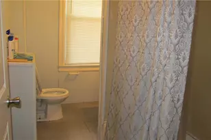 679 Northampton St, Easton, PA 18042 - Photo 25