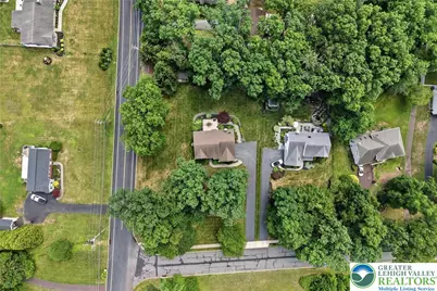 350 Oak Ridge Lane, Lower Salford Twp, PA 19438 - Photo 3