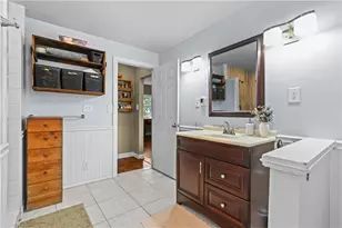 5525 Lehigh St, Whitehall Township, PA 18052 - Photo 21