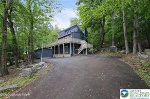 6339 Decker Rd, Bushkill, PA 18324 - Photo 1