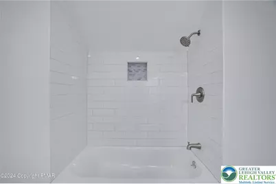 6339 Decker Road, Bushkill, PA 18324 - Photo 19