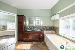 2224 Meadow Brook Dr, North Whitehall Township, PA 18078 - Photo 35