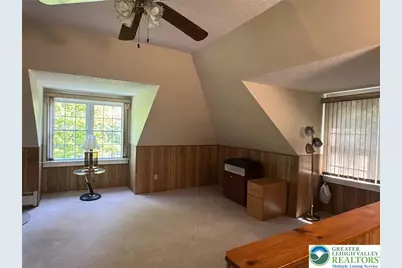 26 Center Ave, Mount Pocono, PA 18344 - Photo 23