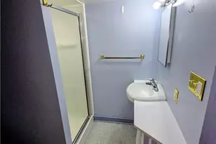 1005 Seneca St, Fountain Hill Boro, PA 18015 - Photo 17