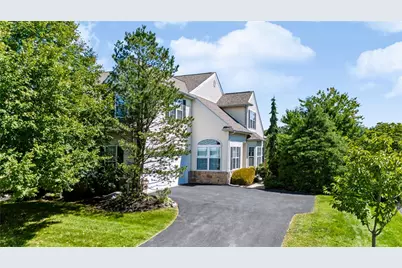 9 Willow Drive, Palmer Twp, PA 18045 - Photo 1