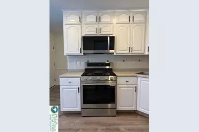1962 Pine Court, Hellertown Boro, PA 18055 - Photo 3