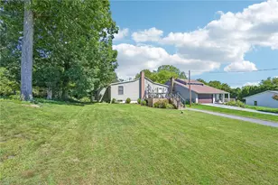1749 Minesite Rd, Allentown City, PA 18103 - Photo 31