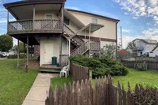 2400 Birch St, Wilson Boro, PA 18042 - Photo 3