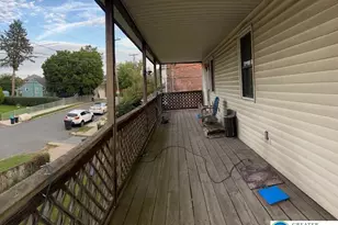 2400 Birch St, Wilson Boro, PA 18042 - Photo 5