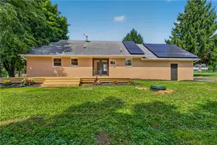 524 Clyde St, Plainfield Township, PA 18064 - Photo 5