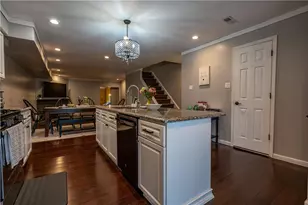 1546 Creekside Rd, Whitehall Township, PA 18052 - Photo 9