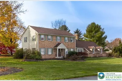 2626 Bayberry Circle, Lower Macungie Township, PA 18049 - Photo 9
