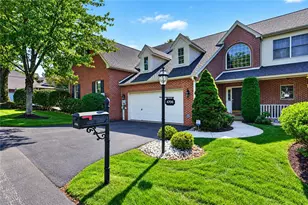 4706 Pinehurst Cir, Upper Saucon Township, PA 18034 - Photo 3