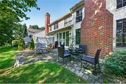 4706 Pinehurst Circle, Upper Saucon Township, PA 18034 - Photo 5