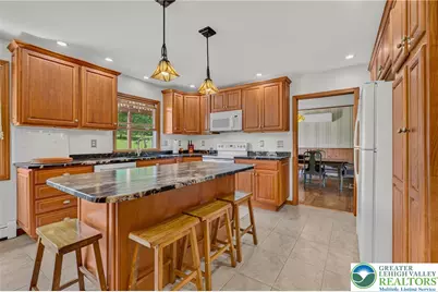 395 Sunrise Boulevard, Upper Mt Bethel Twp, PA 18343 - Photo 21