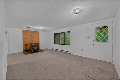 1570 Astolat Road, Effort, PA 18330 - Photo 7