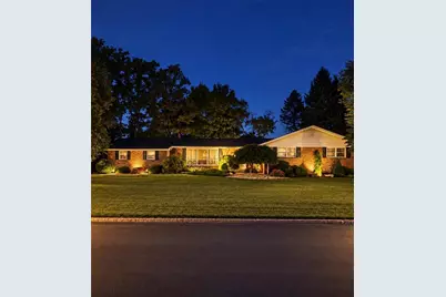 2826 Hillcrest Drive E, Coplay Boro, PA 18037 - Photo 1