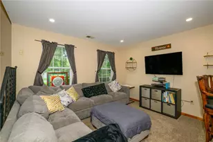 3722 Apple Rd, South Whitehall Township, PA 18069 - Photo 13