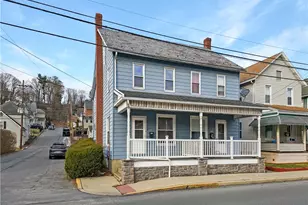 244 S 1st St, Bangor, PA 18013 - Photo 1