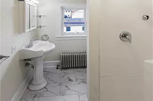 244 S 1st St, Bangor, PA 18013 - Photo 13