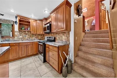 5112 Navajo Place, Coolbaugh Twp, PA 18466 - Photo 17