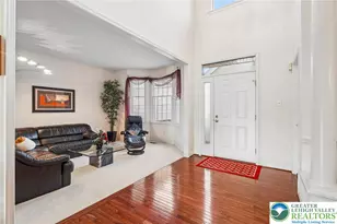 536 Parkside Ct, Allentown City, PA 18104 - Photo 5