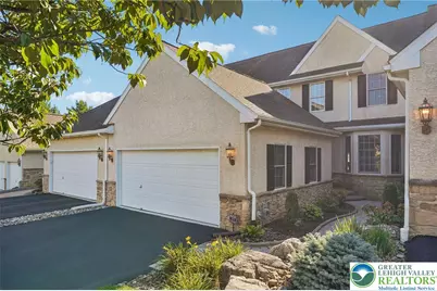 536 Parkside Court, Allentown City, PA 18104 - Photo 1