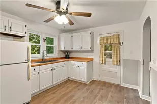 3252 S Quarry St, Whitehall Township, PA 18052 - Photo 15