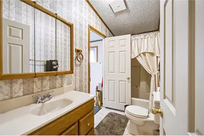 5163 Stone Terrace Drive, Whitehall Township, PA 18052 - Photo 19