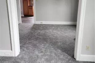 26 E Walnut St, Nazareth, PA 18064 - Photo 9