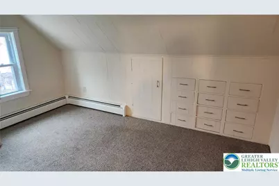 26 E Walnut Street, Nazareth, PA 18064 - Photo 21