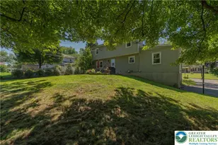 1063 Manor Dr, Lower Macungie Township, PA 18103 - Photo 25