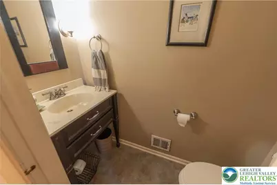 1063 Manor Drive, Lower Macungie Township, PA 18103 - Photo 13