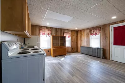 138 Sanders, Plainfield Township, PA 18072 - Photo 3