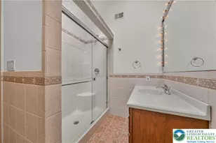 475 S Delaware Dr, Easton, PA 18042 - Photo 41