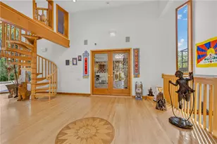 475 S Delaware Dr, Easton, PA 18042 - Photo 13