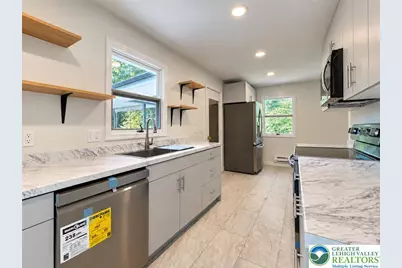 248 E Broad Street, East Stroudsburg, PA 18301 - Photo 7