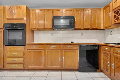 904 Weston Place, Bethlehem City, PA 18018 - Photo 7
