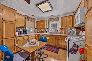 1146 Trexlertown Rd, Upper Macungie Township, PA 18031 - Photo 15