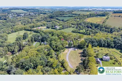 384 Henry Road, Bushkill Twp, PA 18064 - Photo 7