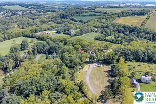 384 Henry Rd, Bushkill Twp, PA 18064 - Photo 7