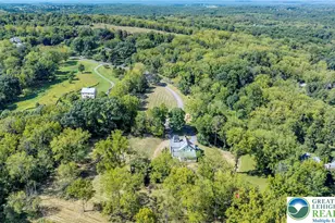 384 Henry Rd, Bushkill Twp, PA 18064 - Photo 5