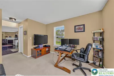6801 Hunt Drive, Lower Macungie Township, PA 18062 - Photo 23