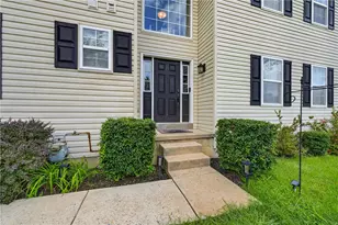 6801 Hunt Dr, Lower Macungie Township, PA 18062 - Photo 5
