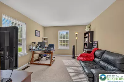 6801 Hunt Drive, Lower Macungie Township, PA 18062 - Photo 21