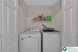 6801 Hunt Dr, Lower Macungie Township, PA 18062 - Photo 35