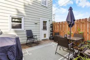 55 S Cedar St, Nazareth Boro, PA 18064 - Photo 17