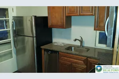 1324 W Broad Street #2, Bethlehem City, PA 18018 - Photo 3