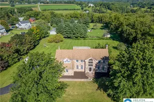 630 Clearfield Rd, Bushkill Twp, PA 18064 - Photo 7